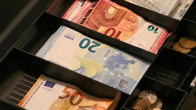 Tasfiyeye konu fonlardaki ara ödemeler başlatıldı
